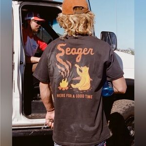 Seager Smokey the Bear Tee
Charcoal